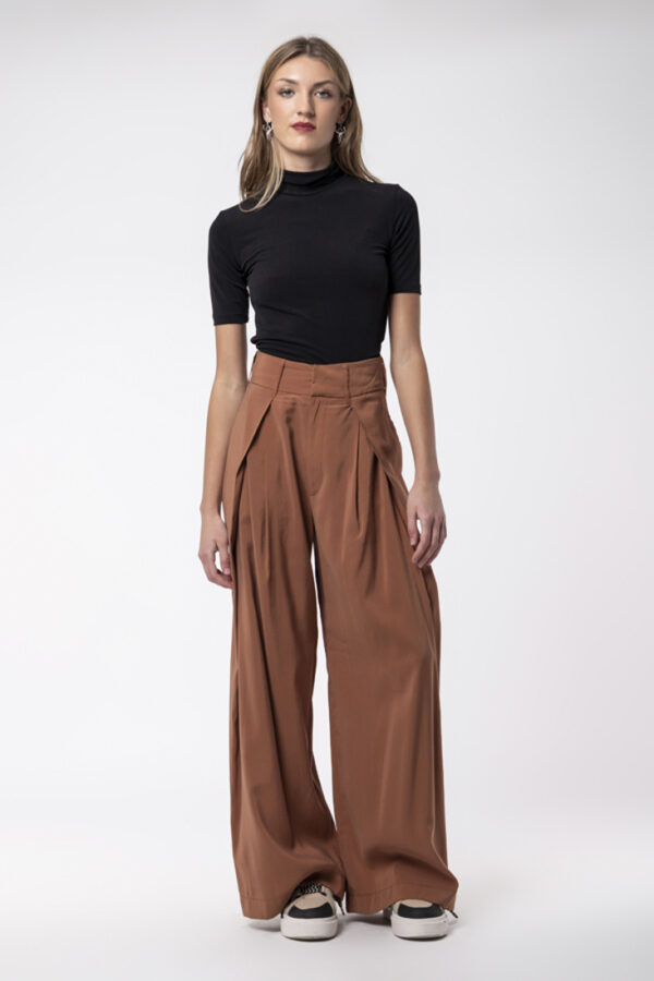 SHARON TOP