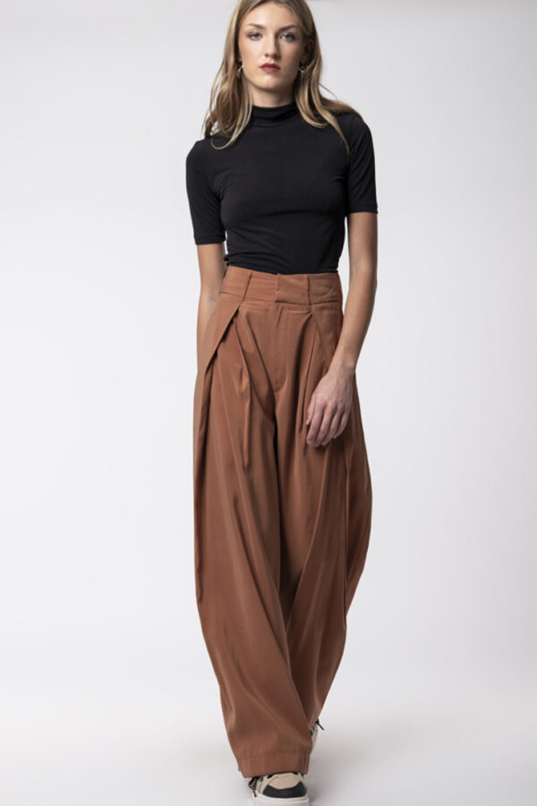 SHARON TOP