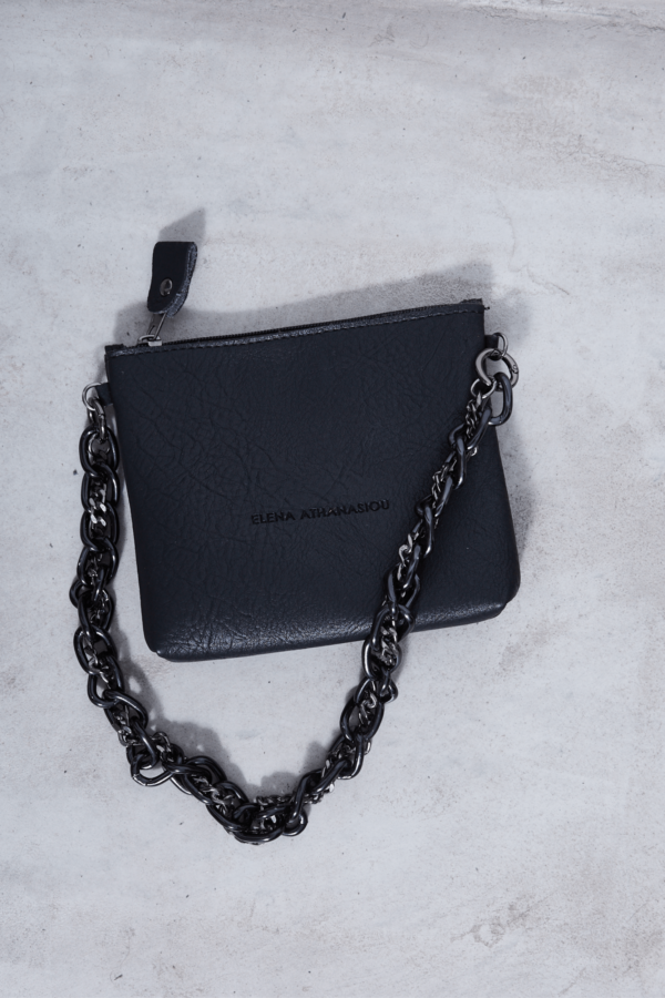 RETRO CHAIN POUCH - Black