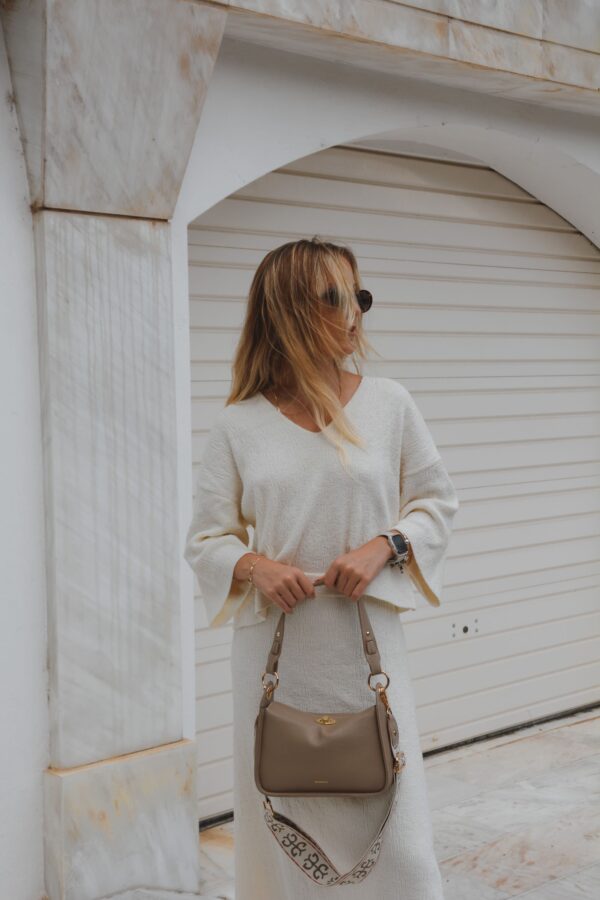 GIGI LEATHER HANDBAG - Taupe