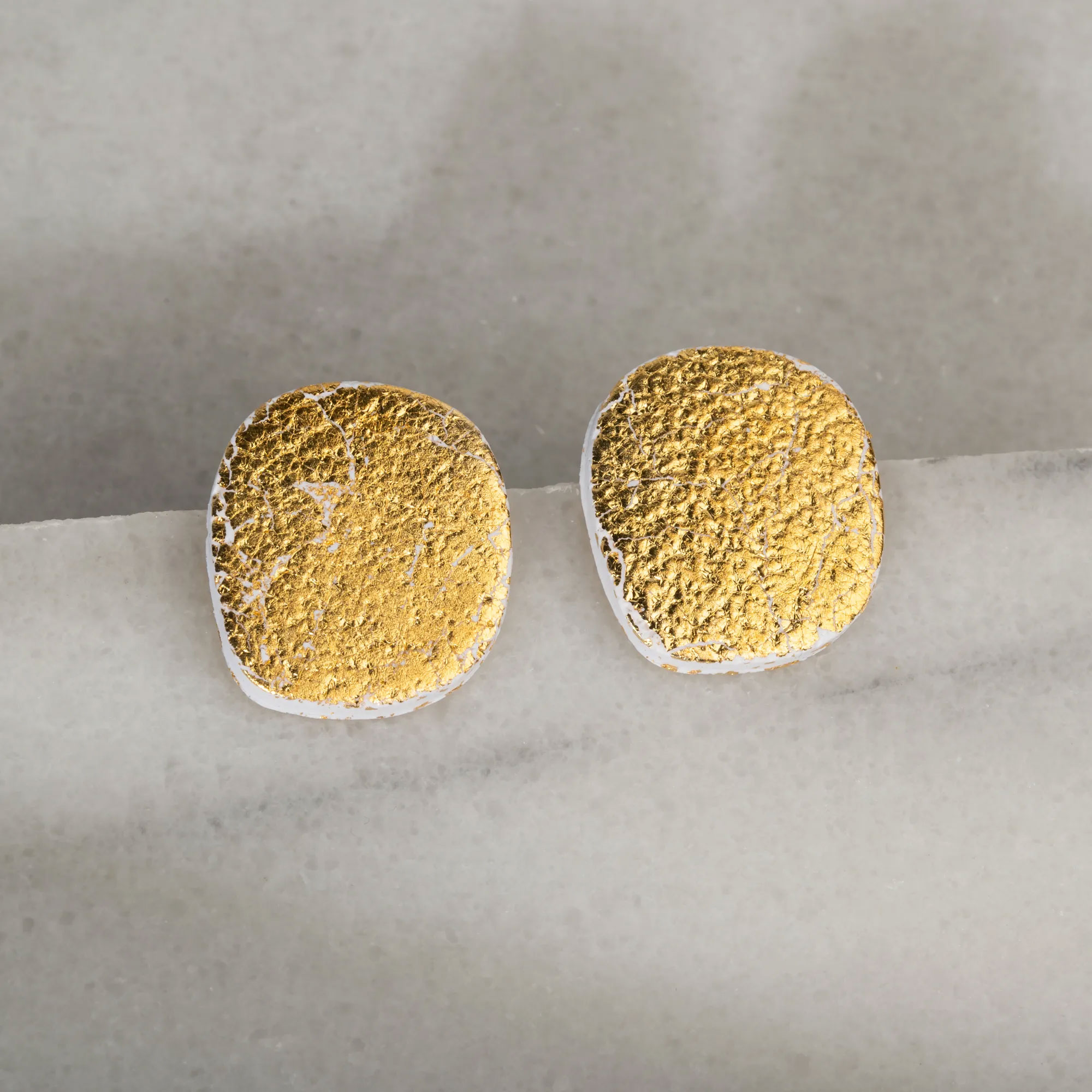Stud Earrings - White Gold
