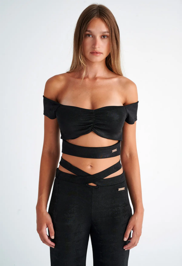 KENDALL + KYLIE - GATHERED CROPPED TOP WITH CUT-OUT DETAIL