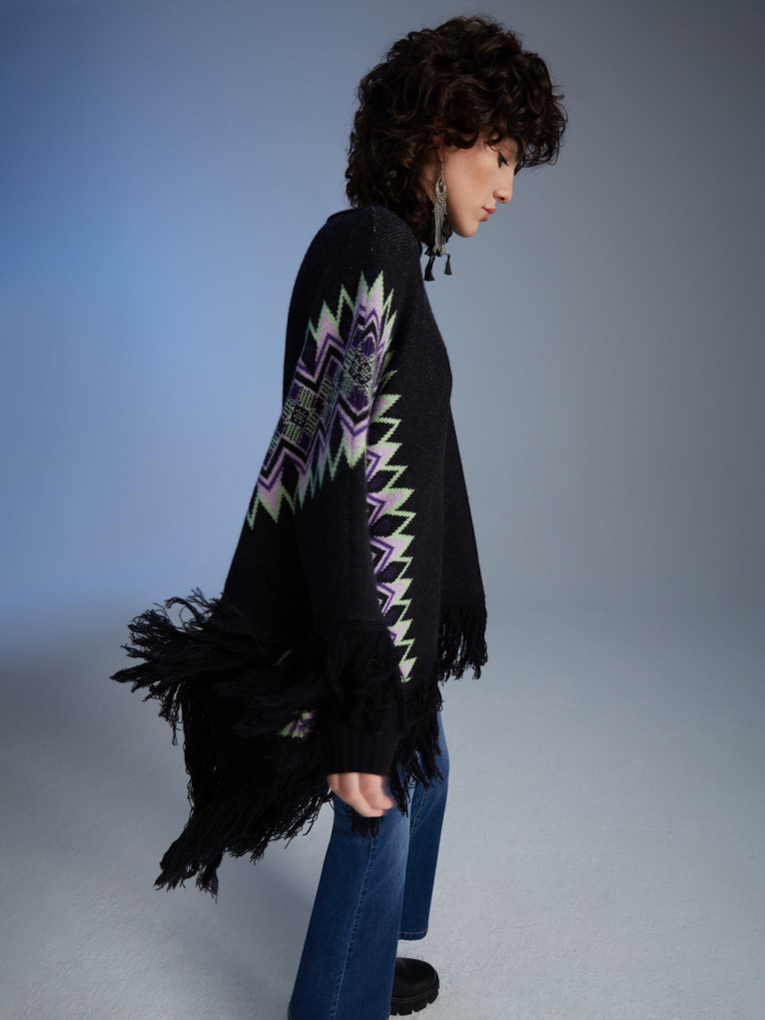 PONCHAS - WOOL BLEND JAQUARD CAPE WITH GEOMETRIC PATTERN