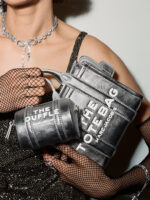 MARC JACOBS - THE METALLIC LEATHER CROSSBODY TOTE BAG