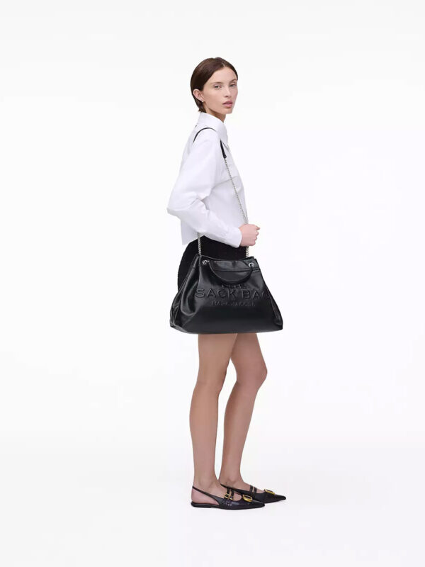 MARC JACOBS - THE LARGE CHAIN SACK BAG