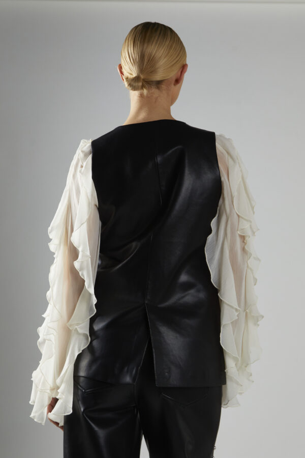 ANNETTE GILET